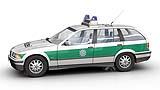 020 BMW 318i Polizei (Gruen).jpg