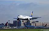 016 Lufthansa B737-500 Limburg.jpg