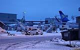 015 Vorfeld im Winter (Air Canada).jpg