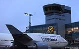 001 Lufthansa Boeing 747-400 Dresden.jpg